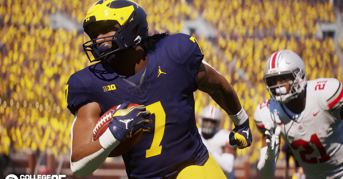 EA College Football 25 has to change the option offense controls